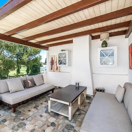 Townhouse At Naranjos Gc Üdülőpark Marbella