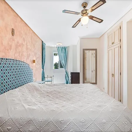 Aldeamento Turístico Townhouse At Naranjos Gc *