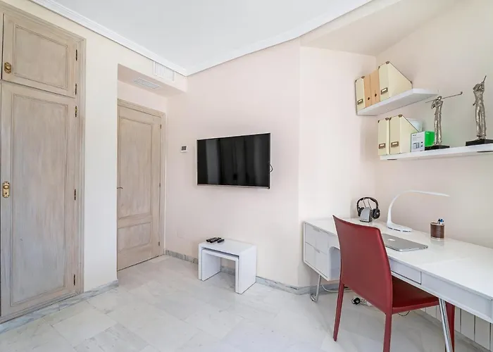 Townhouse At Naranjos Gc Ferienpark Marbella