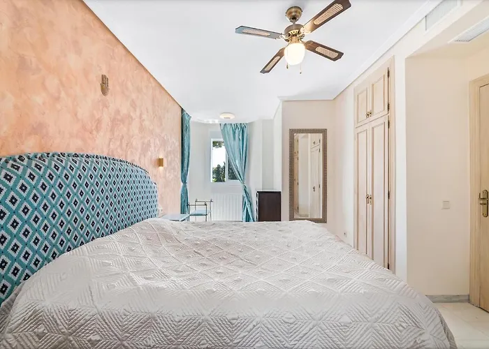 Kompleks wypoczynkowy Townhouse At Naranjos Gc *